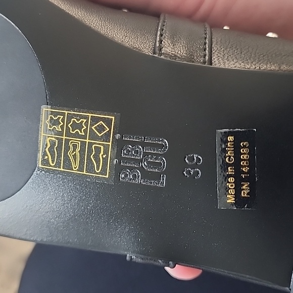 NWT Anthropologie Bibi Lou Studded Mary Jane Flats Black Size 39 EU 8/8.5 US. - Picture 8 of 9